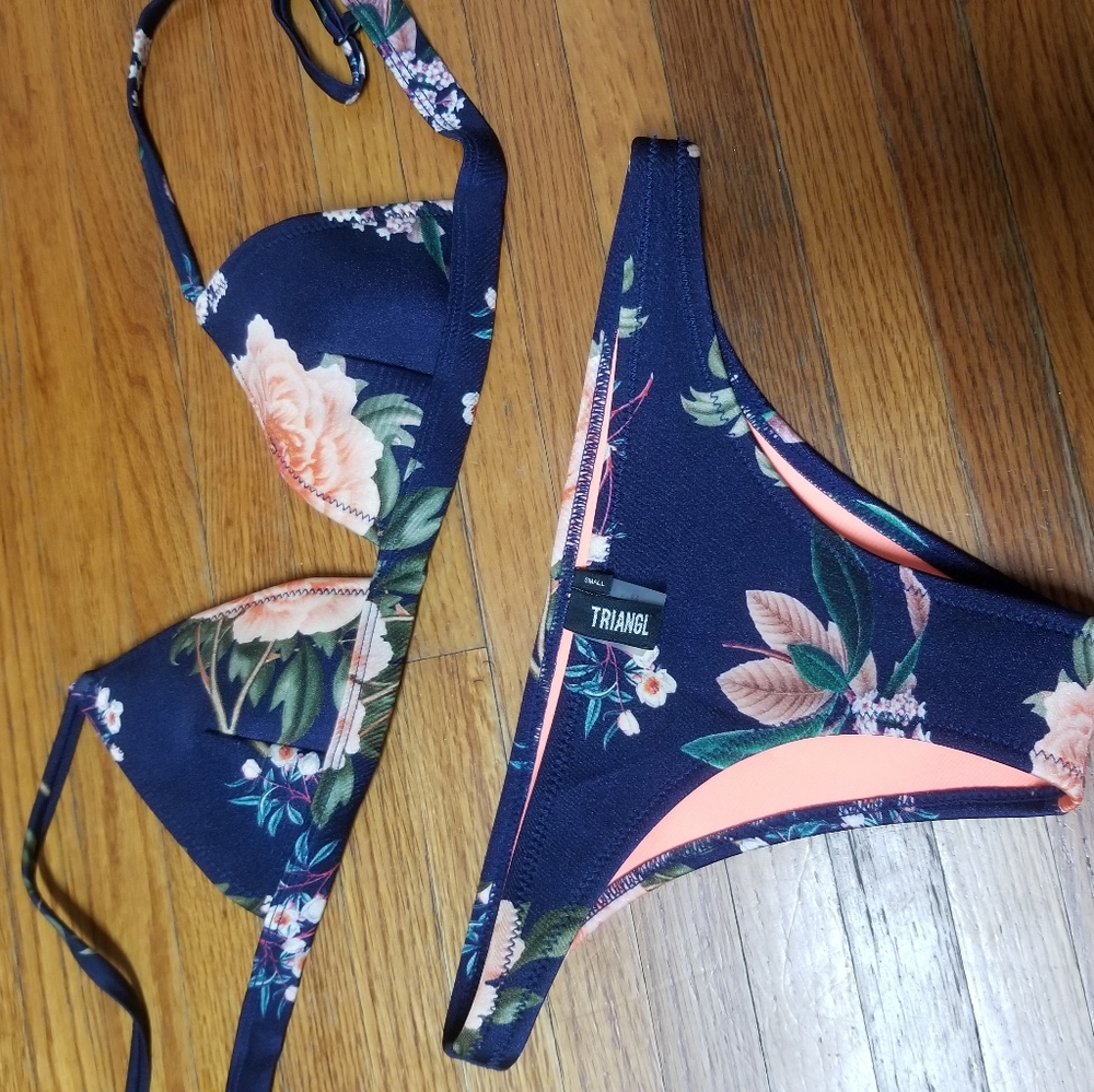 Triangl bikini